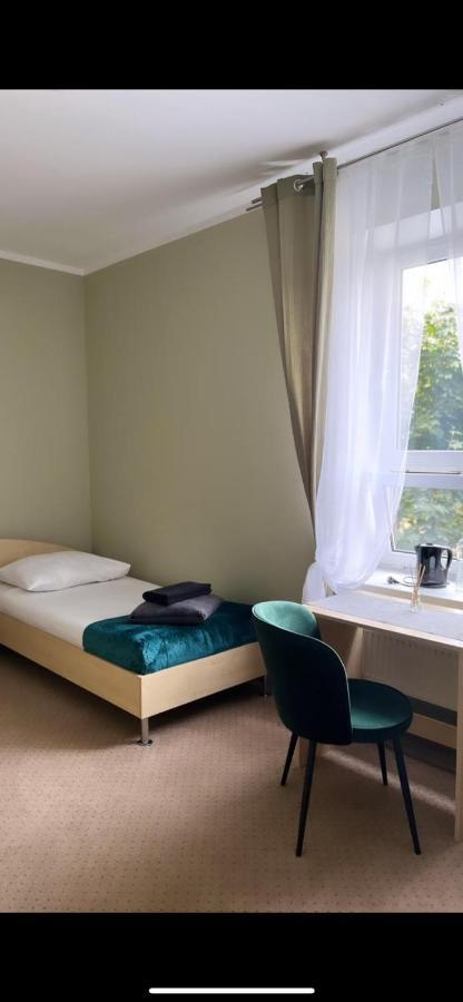 Villa Ventana 2 City Free Parking Sniadanie W Cenie 503 18 18 11 Poznań Buitenkant foto